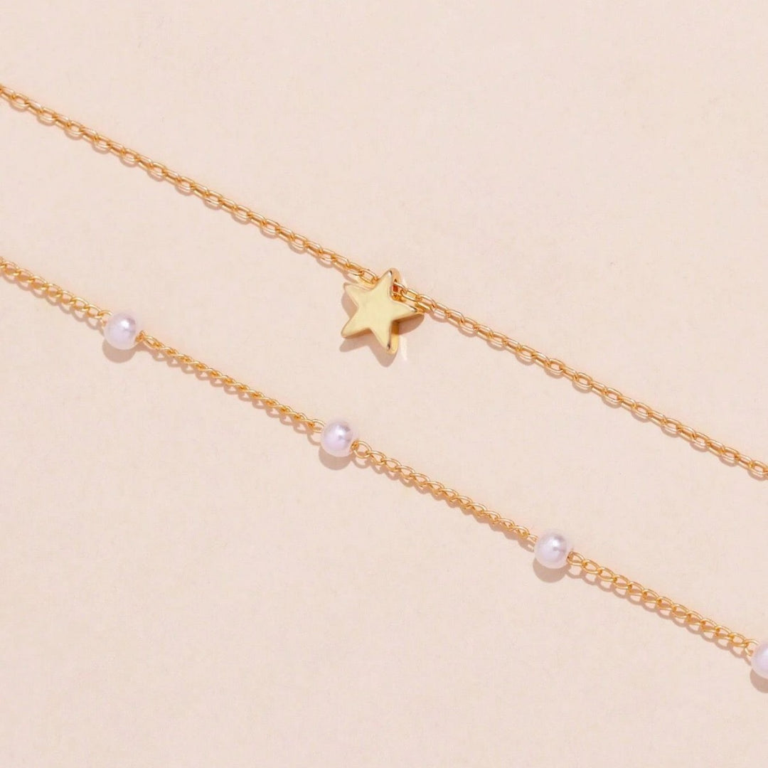 Layered Pearl and Star Pendant Necklace Bowlift