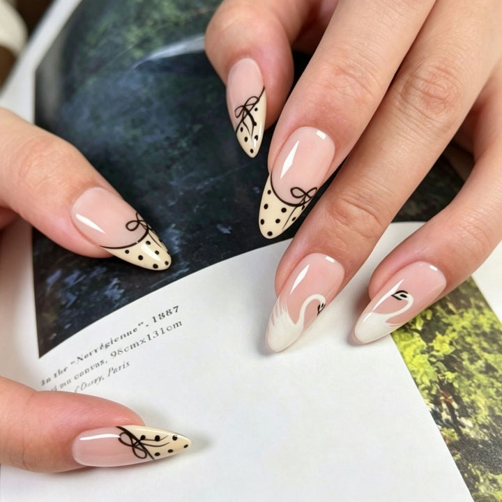 Elegant Floral Bow Press-On Nail Tips Bowlift