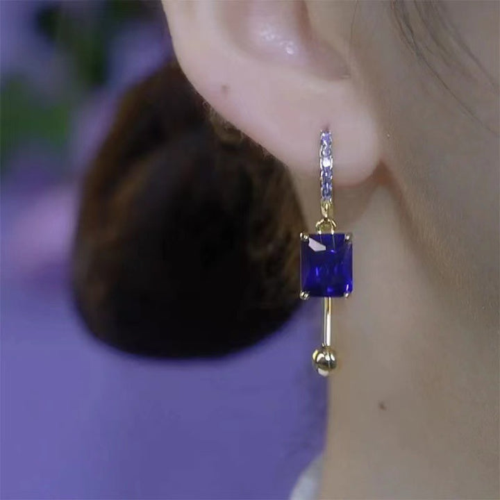 Dazzling Vintage-Style Drop Earrings Bowlift