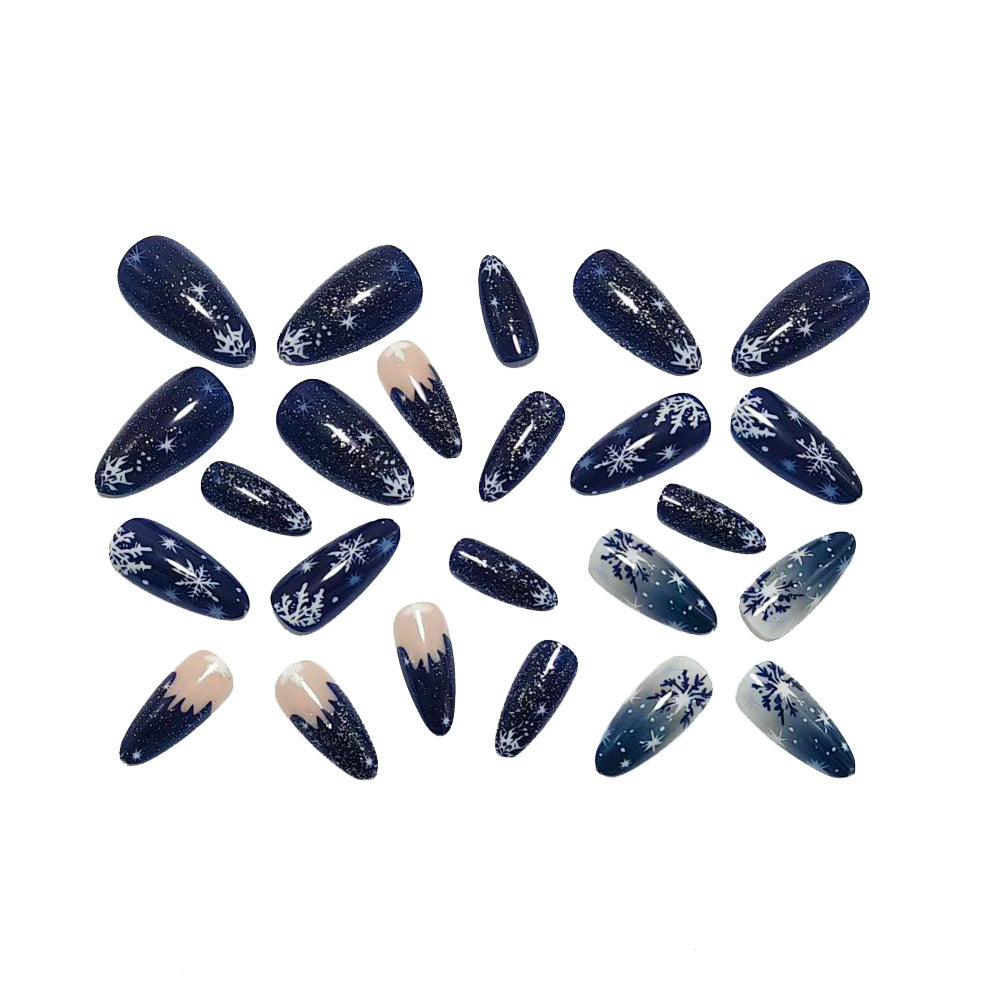 Artificial Nails In Elegant Winter Design Bowlift