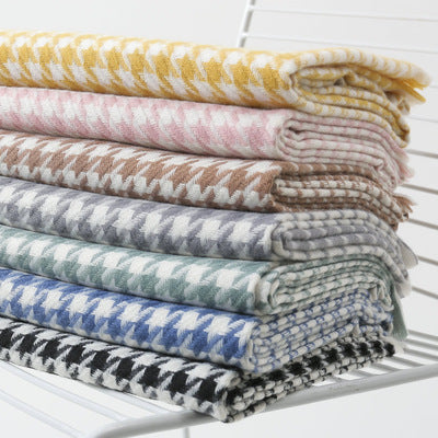Women Checked Scarf made of Soft Material Bowlift