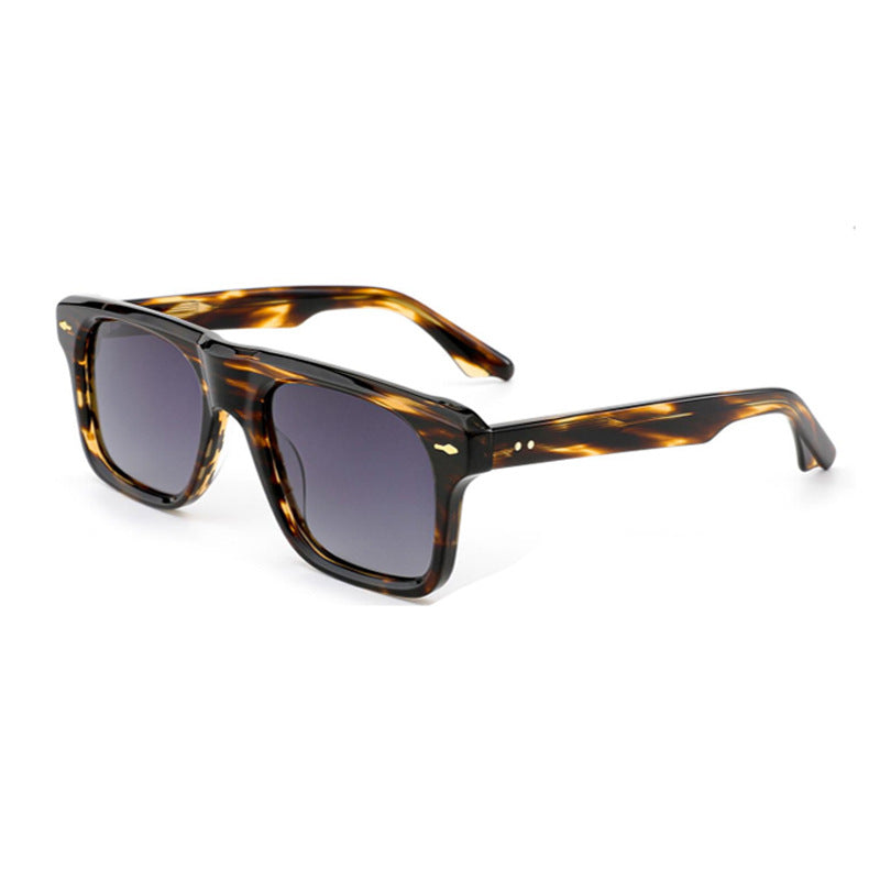 Ladies fashionable sunglasses in elegant tortoiseshell design Bowlift