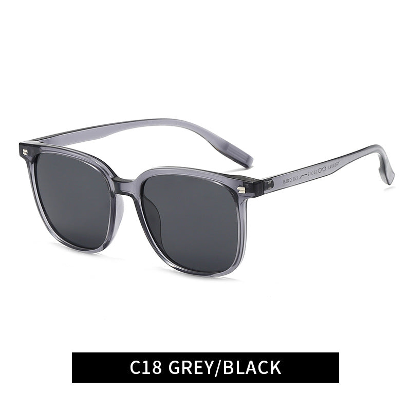 Ladies sunglasses in a modern square design with UV protection Bowlift