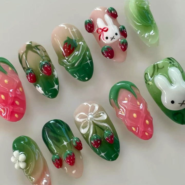 Thematic Artisan Press-On Nail Set Bowlift