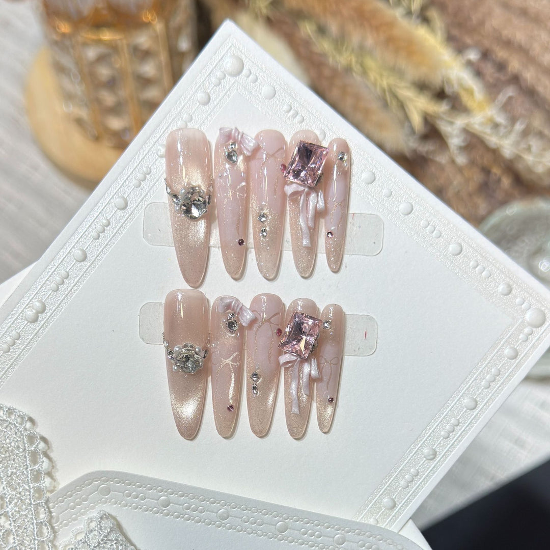 Ornate Rhinestone-Embellished Stiletto Press-On Nails Bowlift