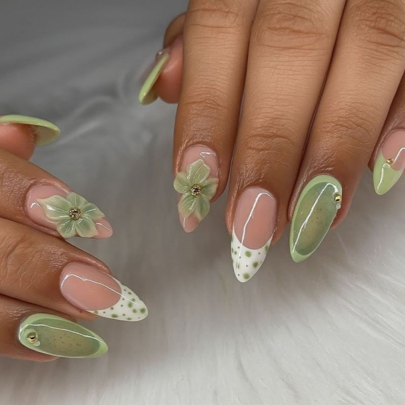 Nature-Inspired Press-On Nail Art Set Bowlift