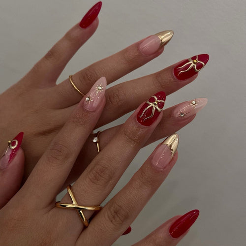 Decorative Elegant Stiletto Nail Art Bowlift