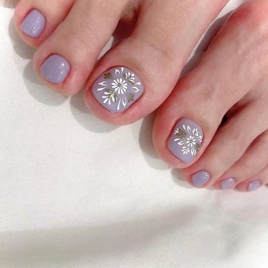 Artistic Toenail Design with Divine Butterfly Design Bowlift