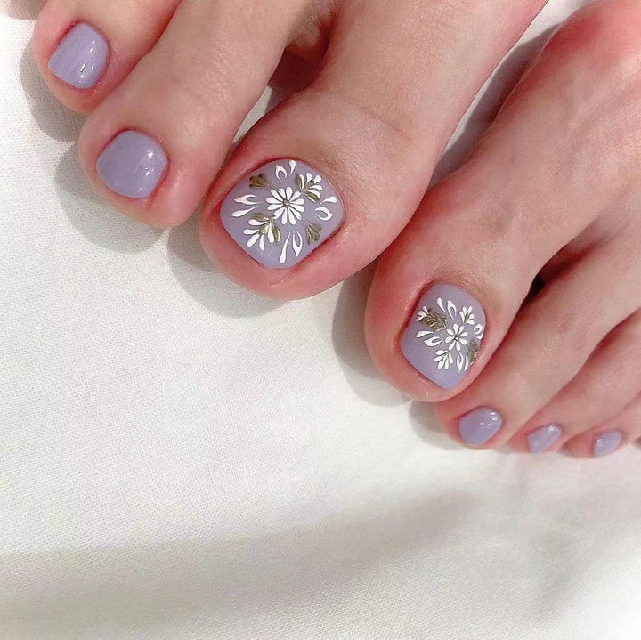 Artistic Toenail Design with Divine Butterfly Design Bowlift