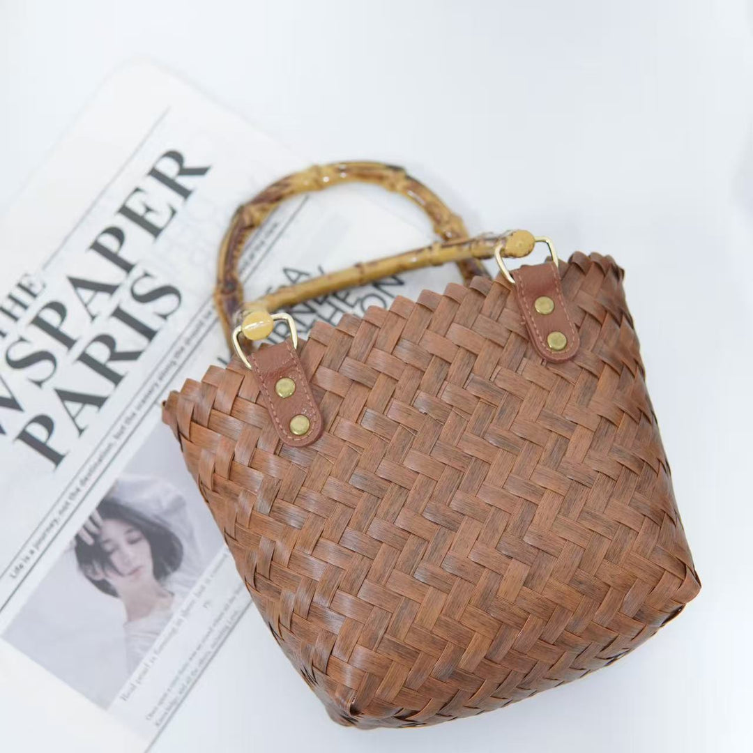 Braided tote bag with ergonomic handles Bowlift