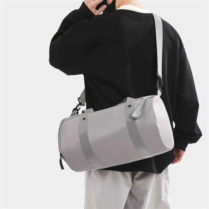 Versatile Multi-Compartment Sports Duffel Bag Bowlift