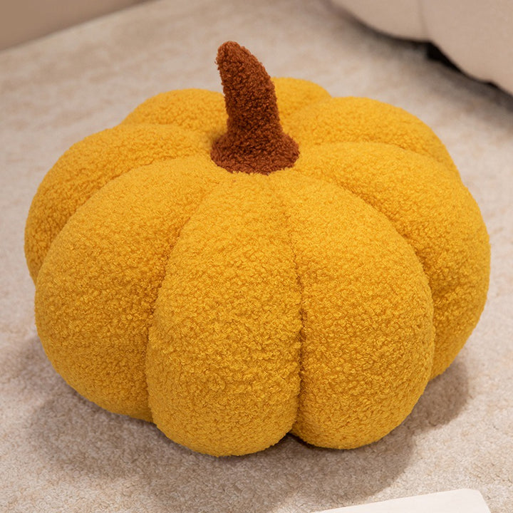 Plush cushion in pumpkin design Bowlift