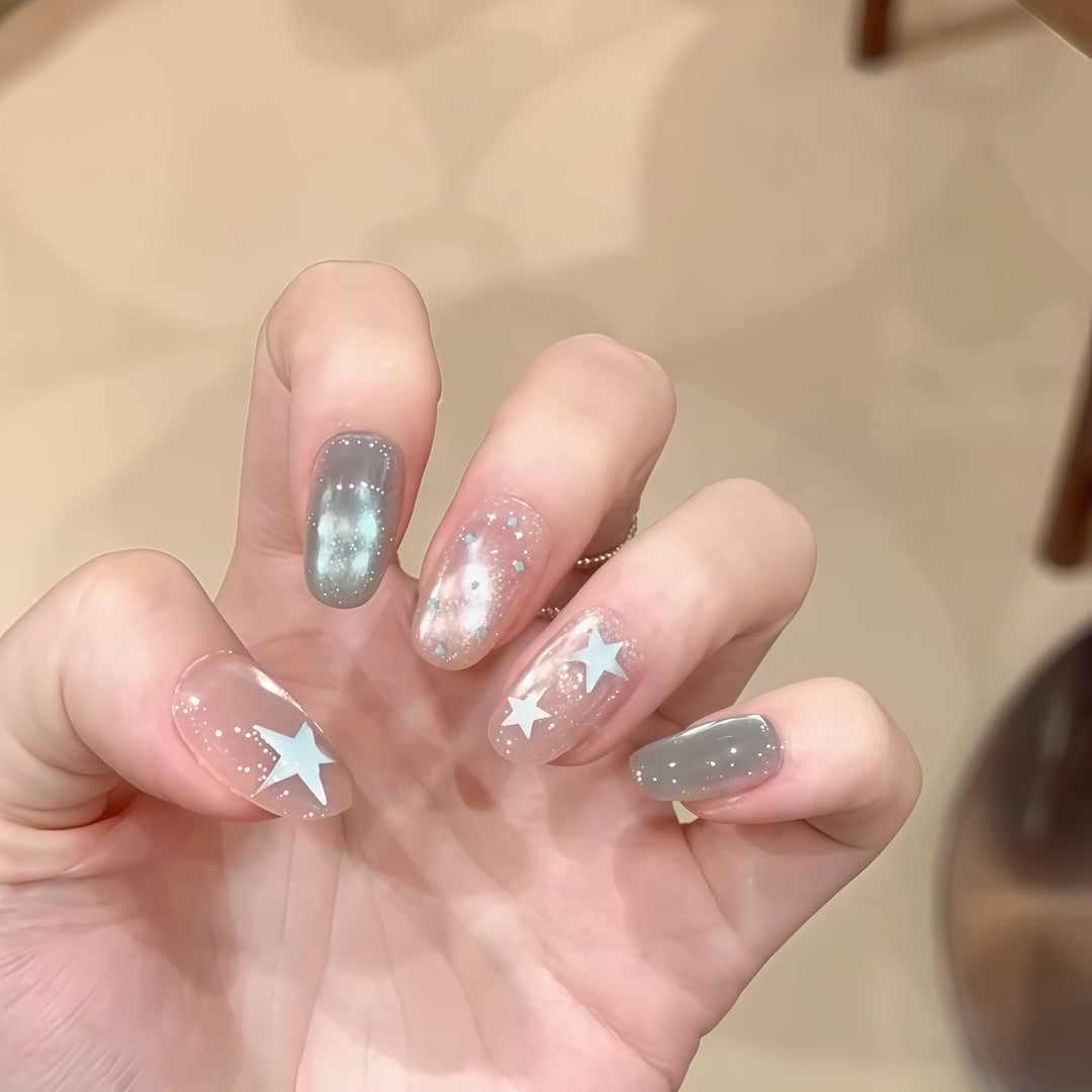 Nail design with galaxy effects Bowlift