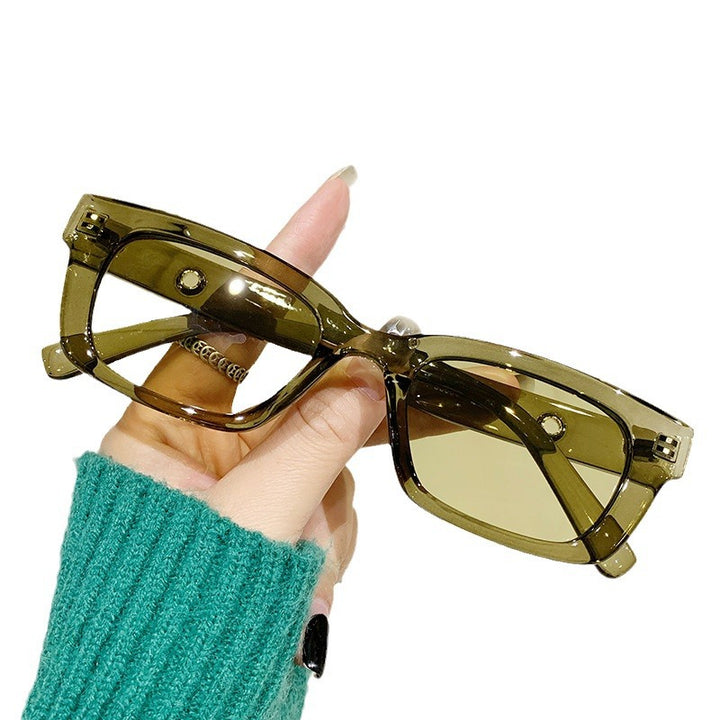 Women's modern, geometric sunglasses with stylish, sturdy frame Bowlift