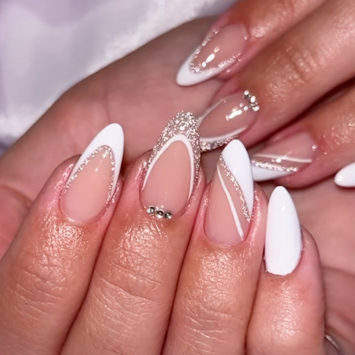 Elegant Geometric Design Press-On Nails Bowlift