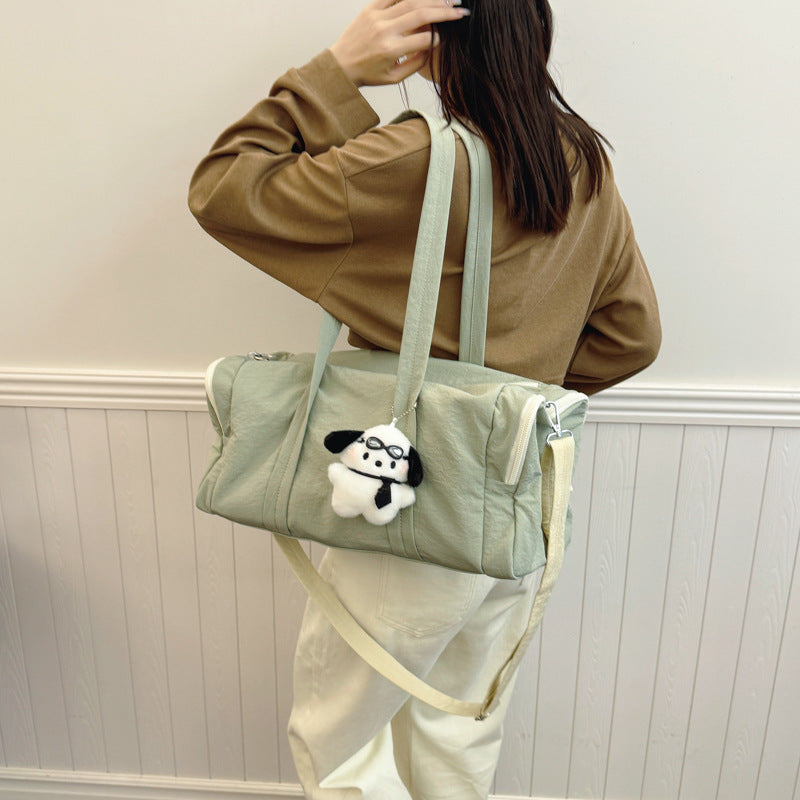 Sporty travel bag with practical shopping design Bowlift