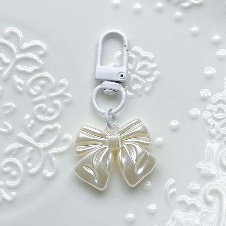 Elegant bow pendant Bowlift