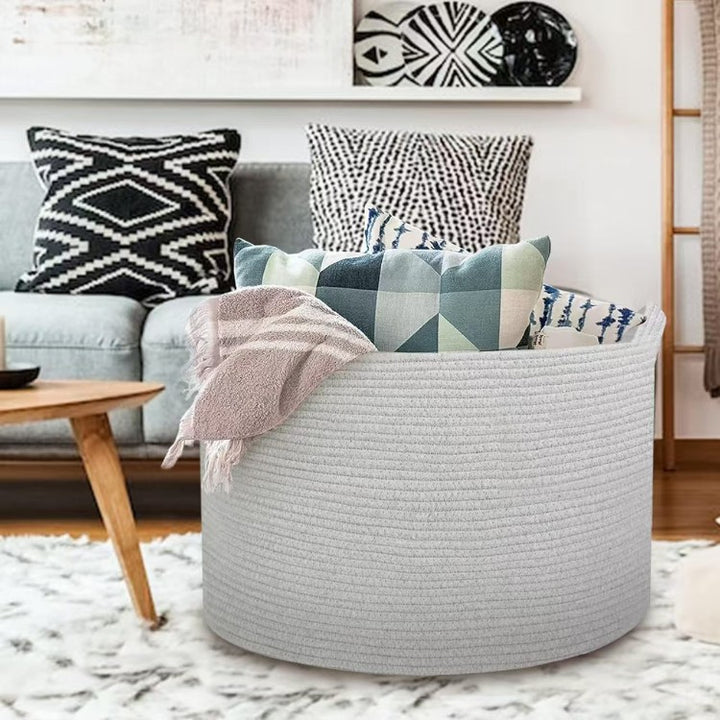 Stylish storage basket made of durable material Bowlift