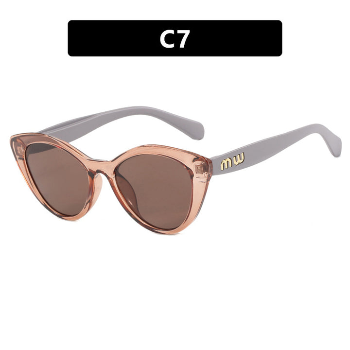Women elegant Cat-Eye sunglasses with luxurious high-quality frame Bowlift