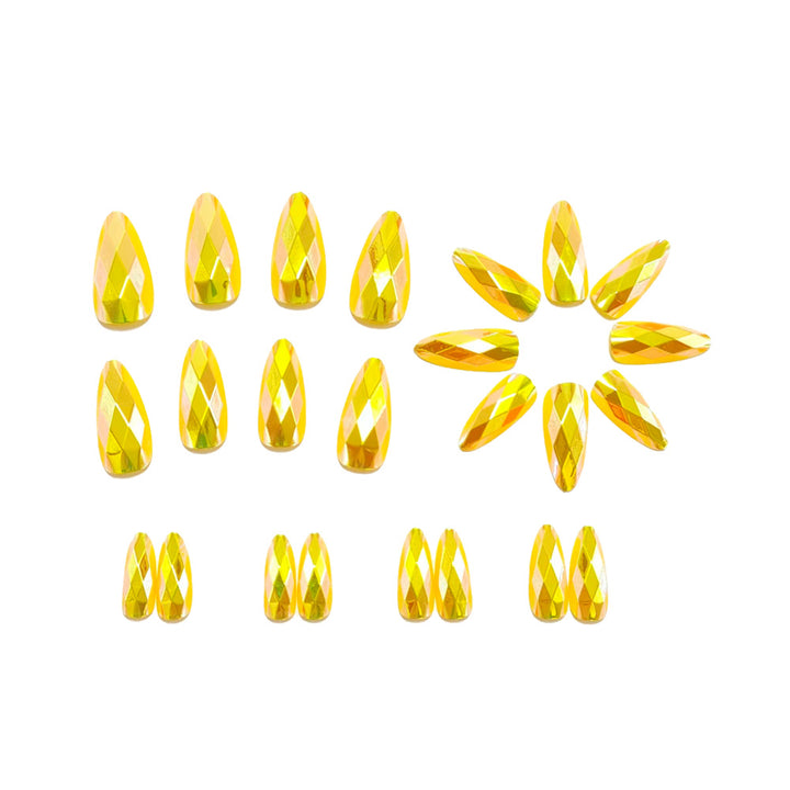 Artificial nails with elegant crystal design Bowlift