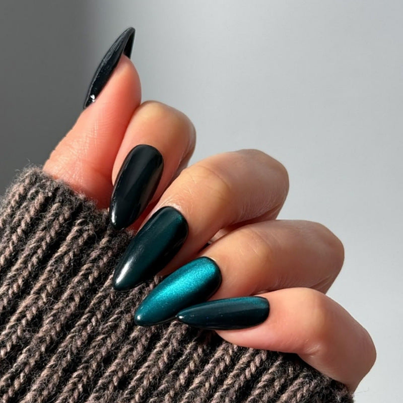 High-Gloss Stiletto Press-On Nail Set with Elegant Finish Bowlift