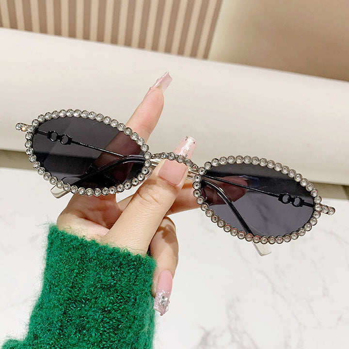 Ladies Designer Eyewear Frame with Extravagant Pearl Frame Bowlift