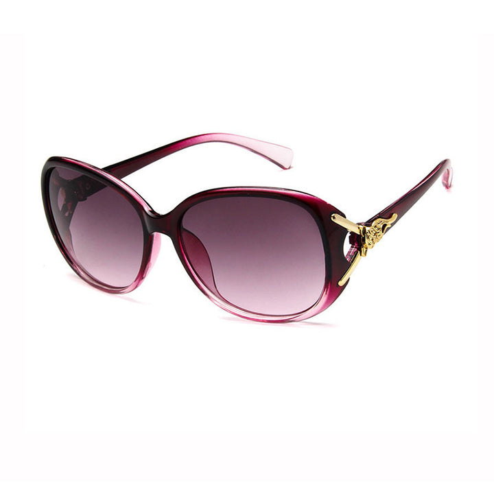 Women Oversized Sunglasses with Fashionable Gradient Design Bowlift
