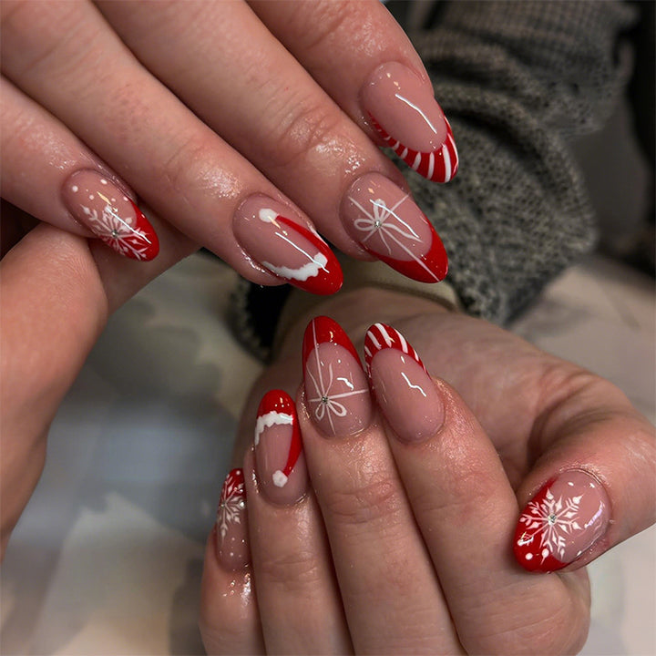 Winter-Themed Press-On Nail Art Set Bowlift