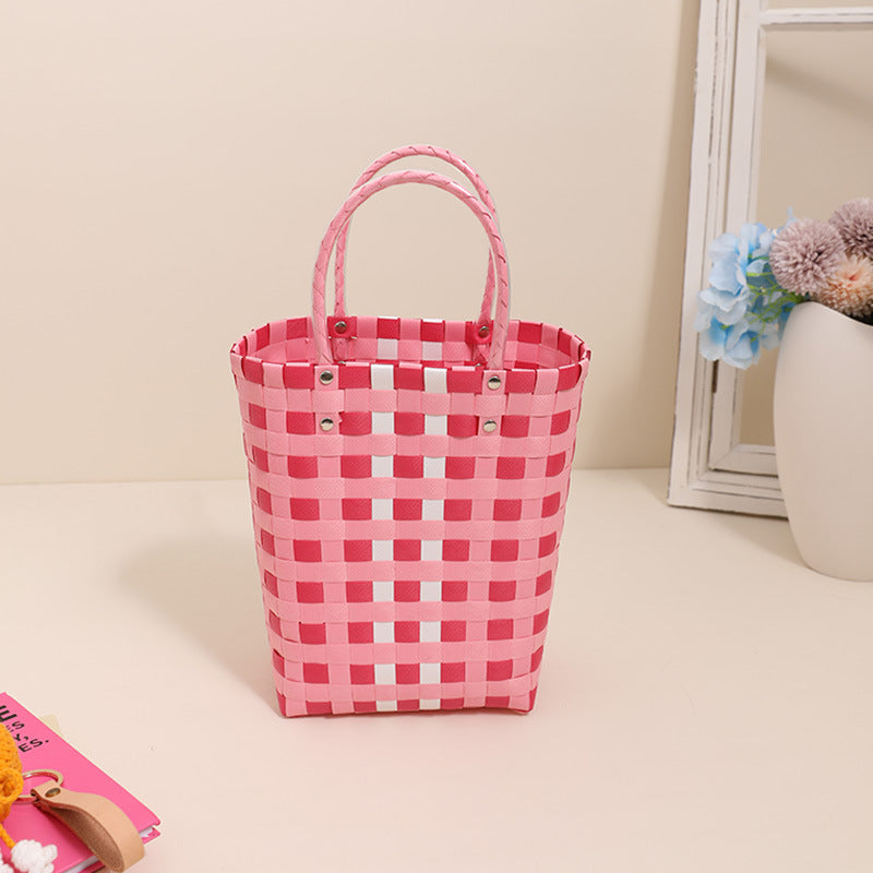 Braided Shopping Bag in Modern Checkered Pattern Bowlift