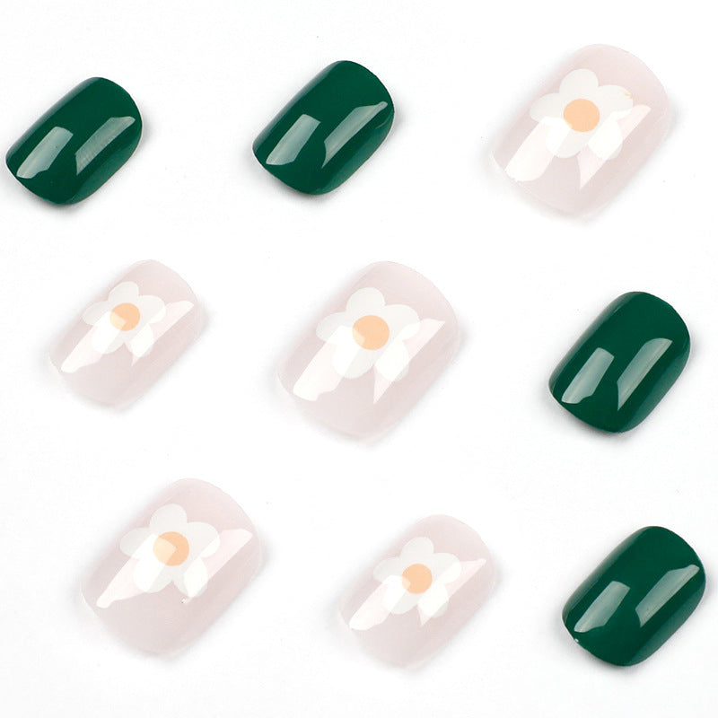 Artful Nail Art in Floral Design Bowlift
