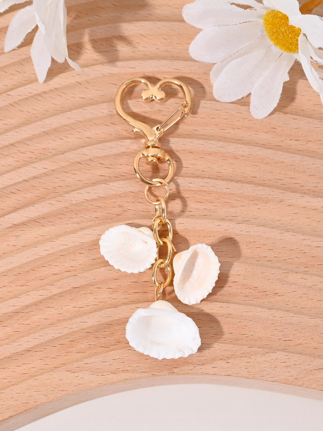 Keychain with Maritime Star Motif Bowlift