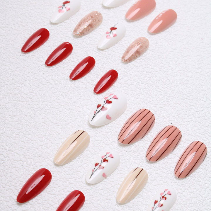 Artistic Heart-Designed Press-On Nails Bowlift