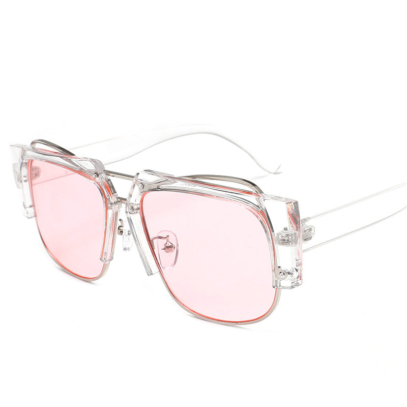 Women Fashion Square Sunglasses with Unique Chain Design Bowlift
