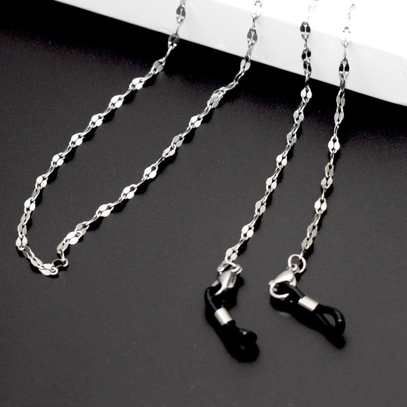 Stylish Silver Chains Eyewear Retainer Bowlift
