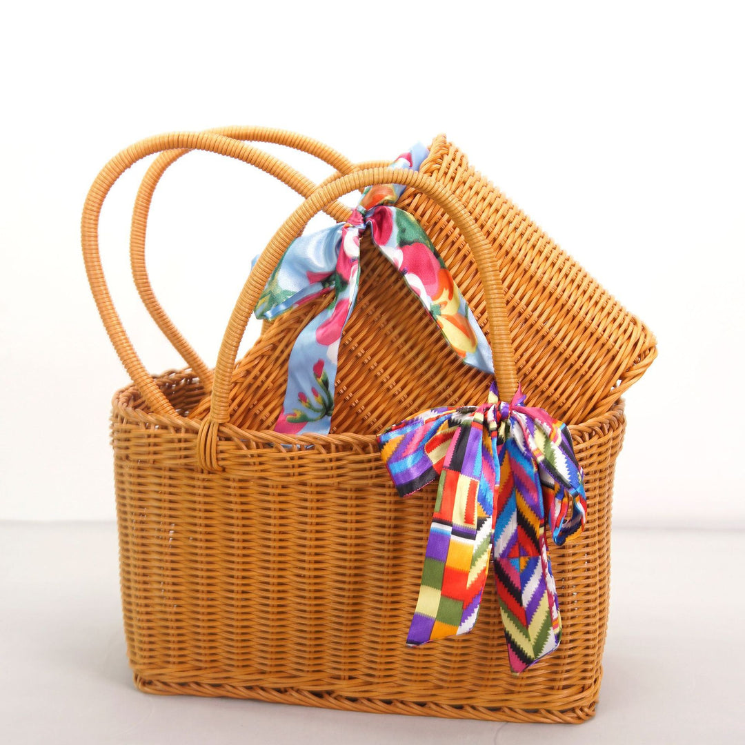 Handcrafted Willow Basket Bowlift