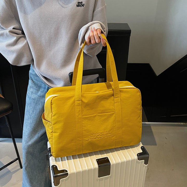 Versatile Tote Bag With Structured Interior Bowlift