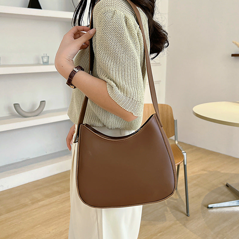 Chic Minimalist Crossbody Bag Bowlift
