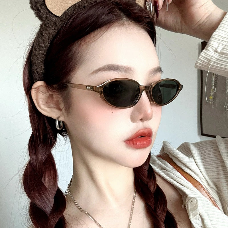 Slim Oval Tinted Lens Retro Sunglasses with UV Protection Bowlift