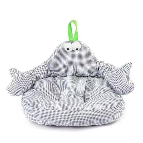 Plush Whale-Themed  Lounge  Dog Bed