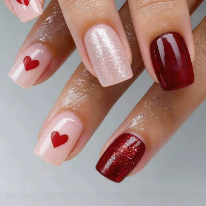 Artificial nails in romantic heart design Bowlift