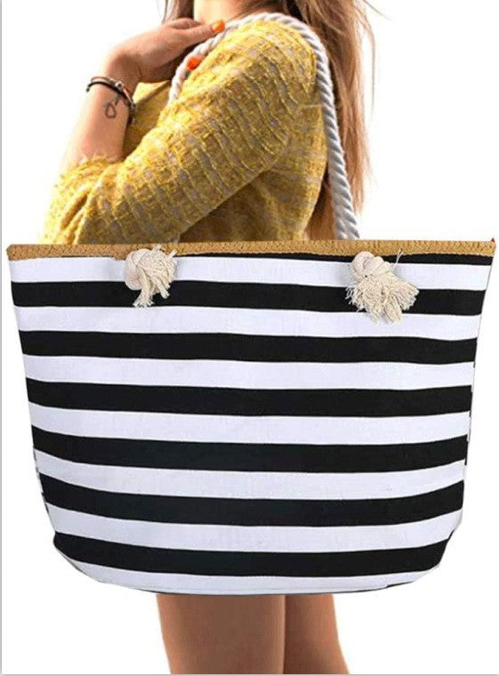 Beach bag with maritime stripe design Bowlift