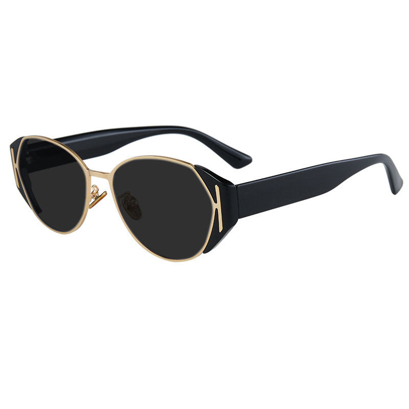 Fashionable Turtle Sunglasses Bowlift
