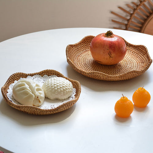 Women handmade natural serving plates set Bowlift