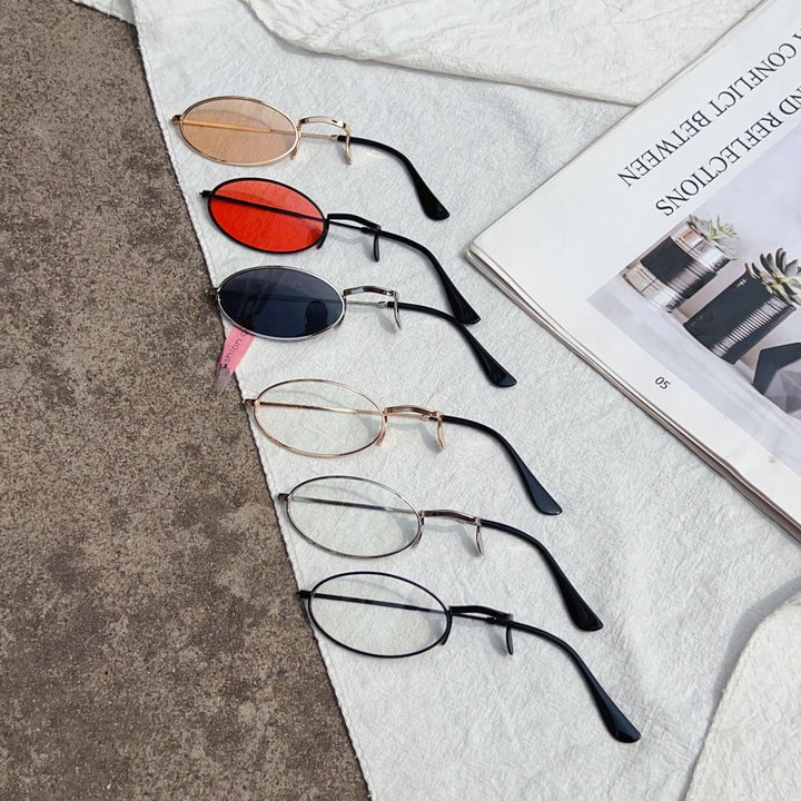 Retro-Inspired Oval Frame Glasses Bowlift