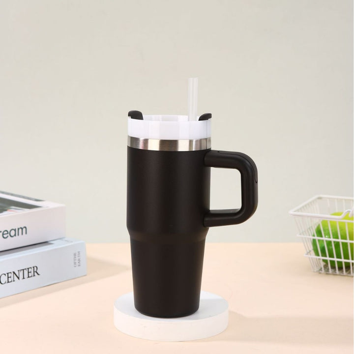 Unisex noble insulated cup with practical straw Bowlift