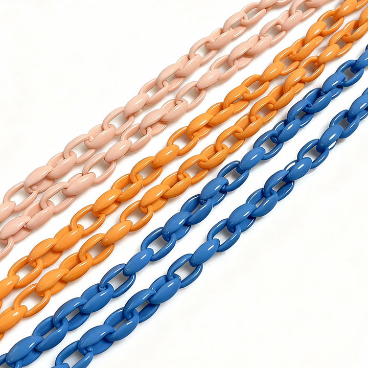 Fashionable Eyewear Chain Bowlift