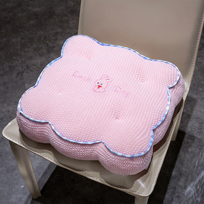 Plush seat cushion with flower pattern Bowlift