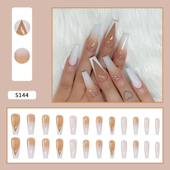 Elegant artificial nail tips with elegant contours Bowlift