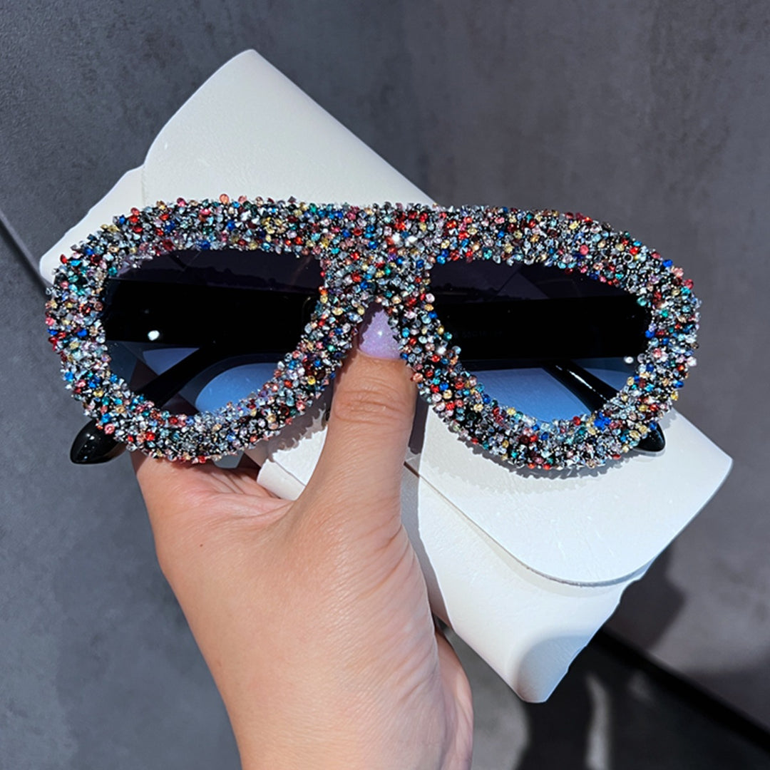Ladies sunglasses with extravagant crystal embellishment Bowlift