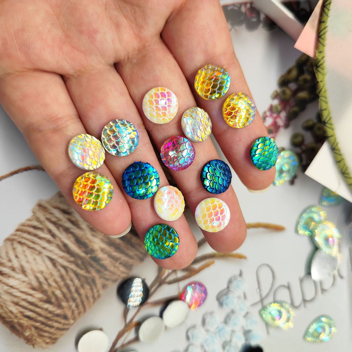 Decorative rhinestone buttons Bowlift